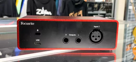 Focusrite - Scarlett Solo 4th Gen Audio Interfac 2